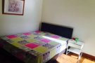 BOON LAY地铁公寓,装修漂亮，豪华 整套房只住三个人