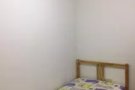（无中介）实龙岗地铁站附近～新公寓～单人小房间出租（只租女生）