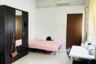 勿洛地铁站公寓The Baycourt 大普通房寻找女搭房一位，两人一间