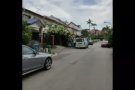 近大成地铁站有套房屋出租共三层(私人排屋)。院内可免费停车.