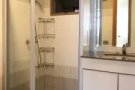 Condo 2間單人房 共用兩間房外衛浴（無屋主\仲介費,免費每週打掃）適合單身