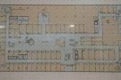 牛车水珍珠大厦 旺店面出租   面积330英尺大概30多平方米    里面有热水