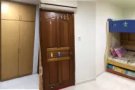 近巴耶利巴地铁公寓 寻找马来西亚租客 $900 ( 1-3人) 包水电网,无屋主