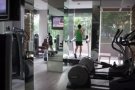 湖畔地铁站公寓普通房出租，3分钟至mrt, 有图