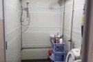 【牛车水】地铁站楼上，珍珠坊，干净普通房出租，包水电网，随时入住，整套只住4个人