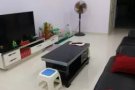 大牌511裕廊西，三月一号可以搬进来
