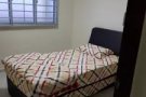 义顺大牌662寻找华族女房客，两人租住，月租$600。一人租整间，月租$500。