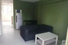 牛车水公寓房，男床位出租，五分钟到地铁站，吃饭方便。