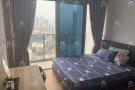 花拉公园地铁站全新豪华公寓主人房！