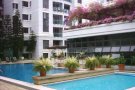 近paya lebar mrt 公寓 有房出租 水电网全包 欢迎情侣 单身人士 