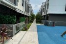 Yio Chu Kang Road Resort Type 别墅屋出租