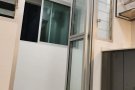 乌美ubi地铁站有主人房和单间出租，交通打包出门都很方便