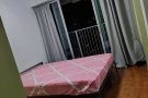 Tampines ，现有一间公寓式主人房带小阳台或普通房寻找2女/夫妻/情侣