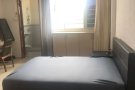 地铁站附近主人房出租