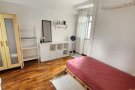 淡滨尼地铁站大牌450E 大普通房出租（限一位女生）
