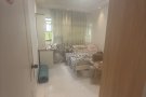 合乐地铁站楼上有$1400的。邮编164002，只能住一个人。