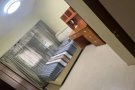 近兀兰地铁站步行3分钟 有公寓式祖屋普通大房间出租 欢迎爱干净好相处的人士来电谢