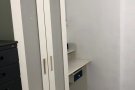 后港现有一普通房出租，正常班，无煮，包水电网络。