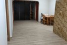 勿洛中心大牌406，小普通房出租不用空调，750只要一个人，人少安静，家具空调，可以小煮可以报地址，随时可