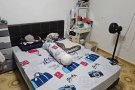 走路4分钟到宏茂桥地铁站 大牌422有房出租。随时看房入住5月15日。楼下有巴士站。食阁。Near by AMK Hub