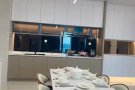 马来西亚新山金海湾公寓38楼开放式厨房[强]无敌海景度假好居住[强]夕阳，海滩，健身房，游泳池，书房，打保龄球🎳[强]