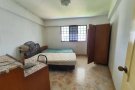 后港地铁.  2 普通房 。 有网络,  Blk 327(没有空调)  , $800@1 (有空调)Blk 325