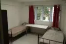 bishan 13街有床位出租 一个月只需425 