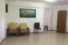 湖畔地铁站附近有普通房出租
