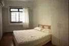 地铁站旁边：高楼，宽敞的5房式组屋出租！