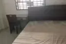 芽笼峇鲁普通房出租，包水电网，有冷气。住人少，高楼层。安静清洁。
