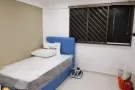 Serangoon实龙岗地铁对面1分钟普通房S$800(1人)有空调大衣橱