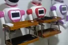 机器人代理商低价处理各种送餐机器人和幼教智能学习机器人