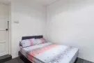 实龙岗排屋普通房间出租，人少安静，地铁6分钟，紧邻实龙岗体育场游泳池，多家食阁
