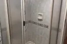 景万岸地铁站公寓超大普通房出租