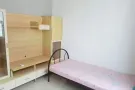 芽笼34巷带窗空调大房间 700全包