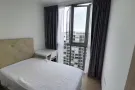 蔡厝港公寓普通房出租,靠近keat hong 轻轨站, 有空调，有网络