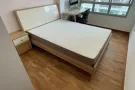 榜鹅地铁站公寓式新装修HDB超大宽敞带独立卫生间高楼普通房出租