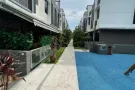 Yio Chu Kang Road Resort Type 别墅屋出租