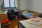 招一位男搭房(一间只住二个人）