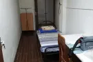 文庆地铁站有一间普通房( 没空调)