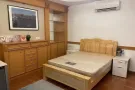 马里士他路有大普通房出租，五月头可以入住，不可以煮饭，提供MOM本屋地址