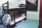 大巴窑一巷大牌157有女床位出租