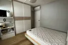海军部地铁站对面普通房出租 $1100
