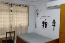 兀兰  男搭房