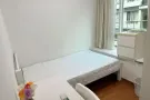 多美歌地铁口公寓有一间漂亮普通房出租，随时入住，适合1，近SMU, Kaplan， psb 学校等。