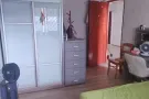 406勿洛中心大间普通房出租1250/1150，6月30号入住，可以报本屋地址，床，衣柜，空调，人少安静有需要联系电话。