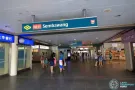 三巴旺靠近地铁站。大牌503